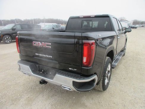 New 2026 GMC Sierra 1500 SLT w/ SLT Premium Plus Package image 5