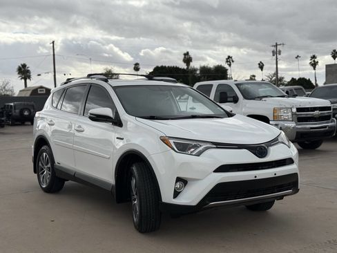 Used 2016 Toyota RAV4 XLE image 2