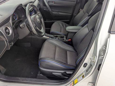 Used 2019 Toyota Corolla SE image 5