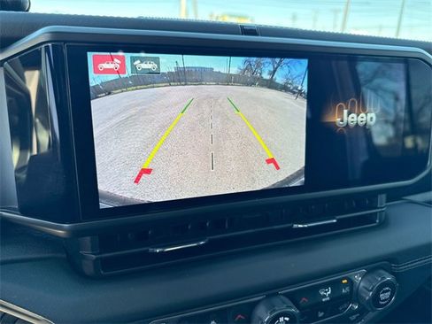 Used 2024 Jeep Wrangler Sahara w/ Technology Group image 28