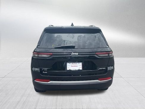 New 2026 Jeep Grand Cherokee Limited RWD image 6