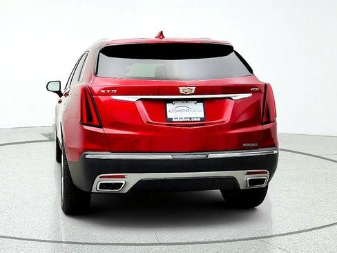 Used 2025 Cadillac XT5 Premium Luxury w/ Technology Package FWD image 6