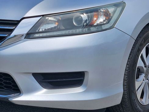 Used 2013 Honda Accord LX image 10
