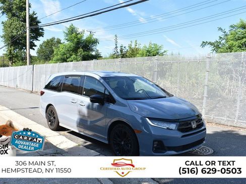 Used 2025 Honda Odyssey Sport-L image 4
