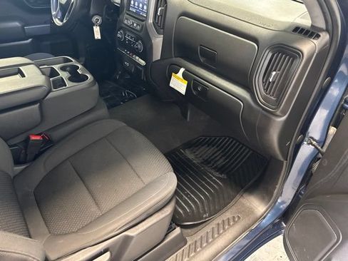 Used 2021 Chevrolet Silverado 1500 Custom AWD/4WD image 27