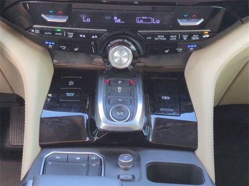 Used 2023 Acura MDX SH-AWD w/ Advance Package image 22