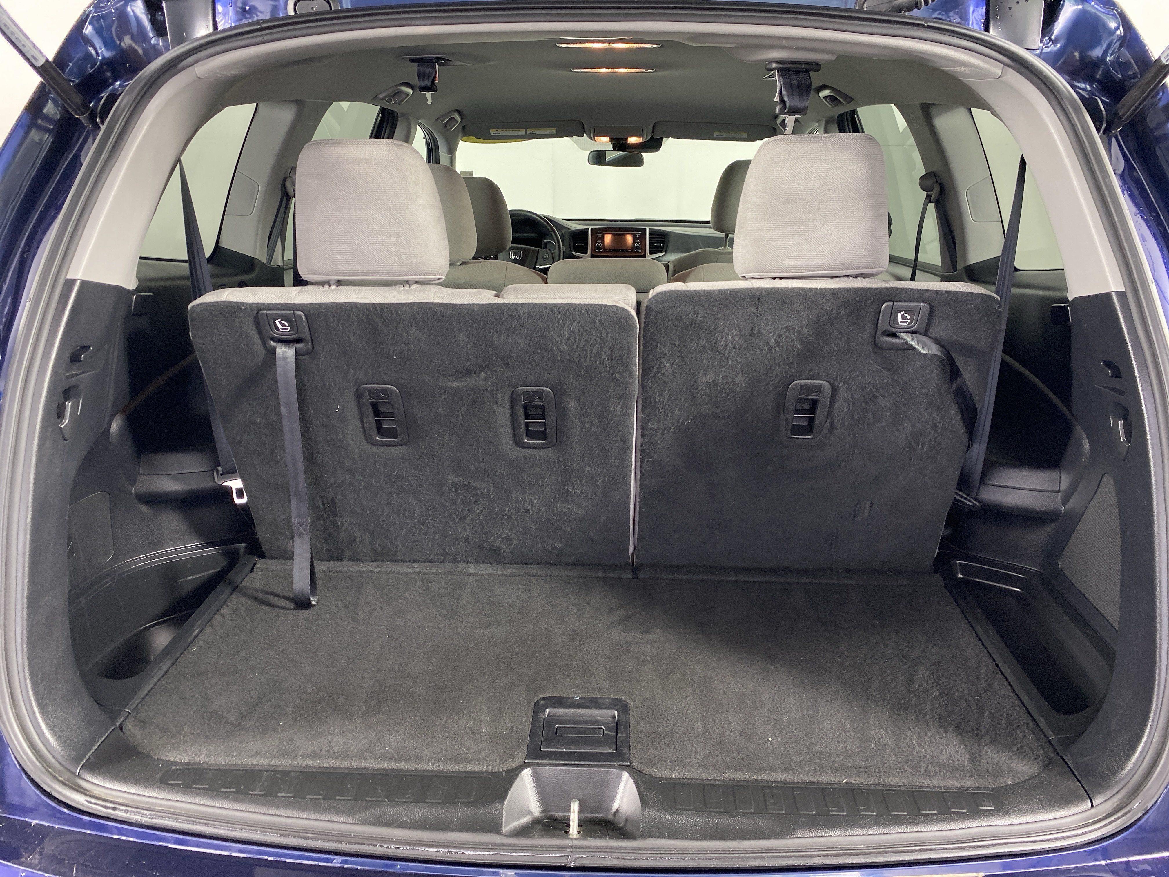 Used 2019 Honda Pilot LX image 31