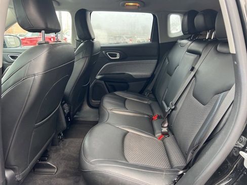 Used 2022 Jeep Compass Latitude w/ Convenience Group image 17