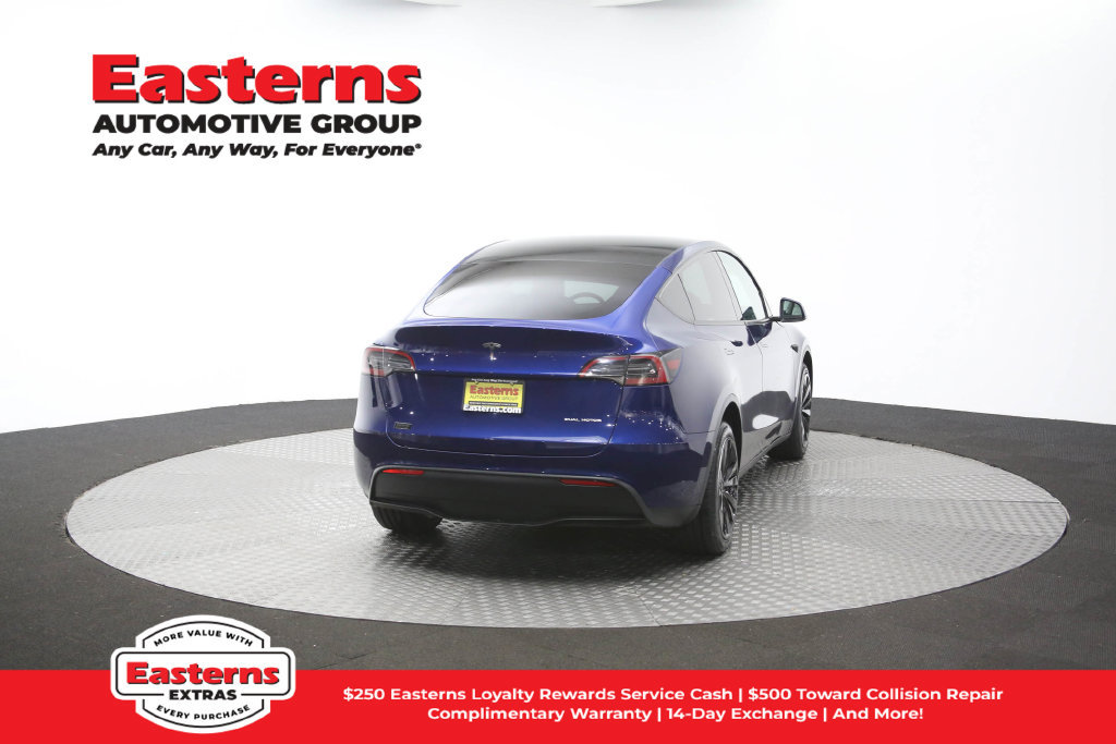 Used 2023 Tesla Model Y Long Range AWD/4WD image 35
