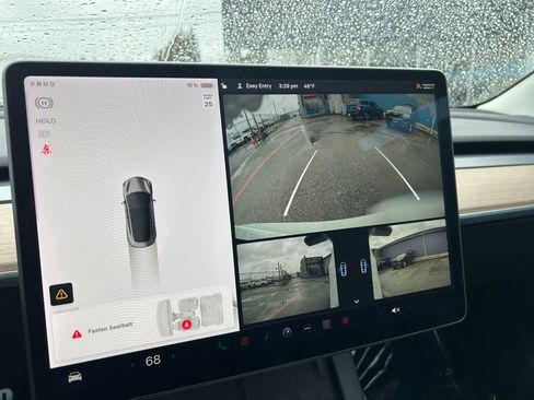 Used 2022 Tesla Model 3 Long Range AWD/4WD image 17