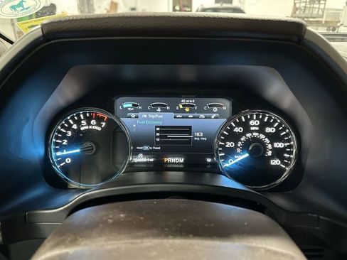 Used 2018 Ford F150 King Ranch image 14