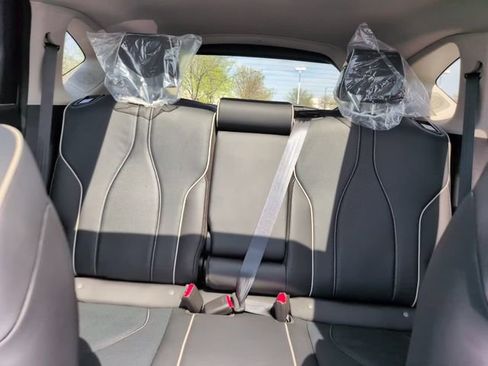 New 2026 Acura RDX SH-AWD w/ Advance Package image 22