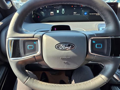 New 2026 Ford Expedition Max Platinum w/ Stealth Appearance Package image 18