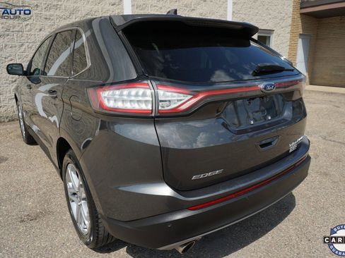 Used 2018 Ford Edge Titanium image 9