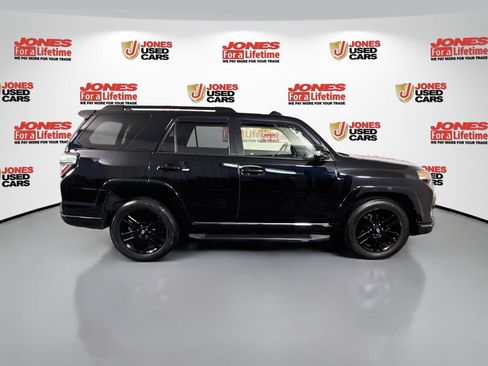 Used 2021 Toyota 4Runner Nightshade AWD/4WD image 17