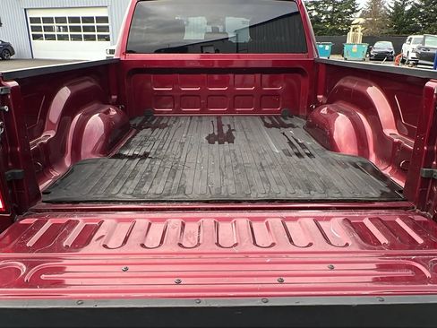 Used 2021 RAM 1500 Tradesman w/ Chrome Appearance Group image 8