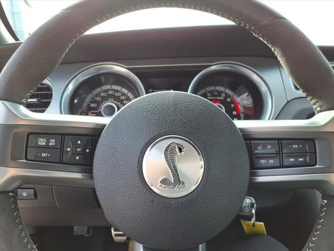 Used 2013 Ford Mustang Shelby GT500 image 22