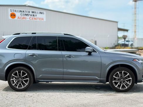 Used 2018 Volvo XC90 T6 Momentum w/ Convenience Package AWD/4WD image 8