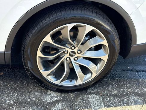 Used 2025 Lincoln Aviator Reserve image 31