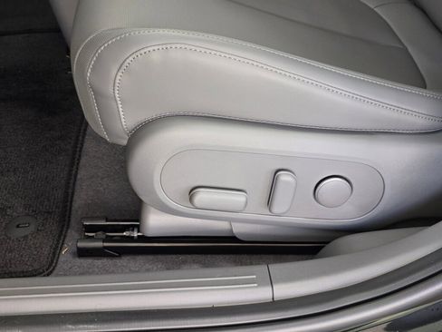 New 2026 Hyundai Ioniq 5 SEL image 21