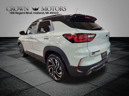 Certified 2024 Chevrolet TrailBlazer RS w/ Convenience Package image 5