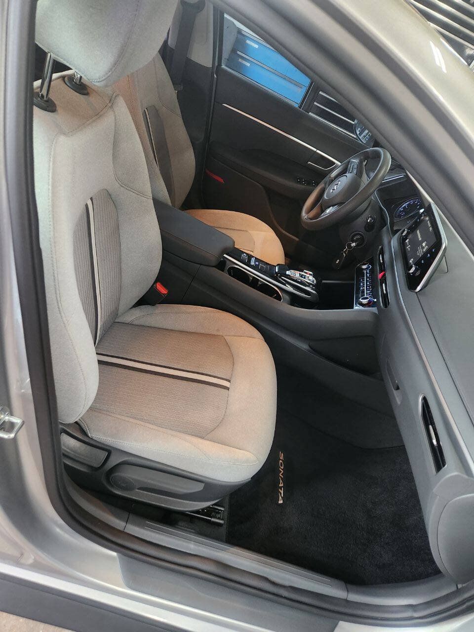 Used 2021 Hyundai Sonata SE FWD image 16