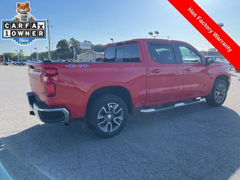 Used 2022 Chevrolet Silverado 1500 LT w/ Convenience Package II image 5