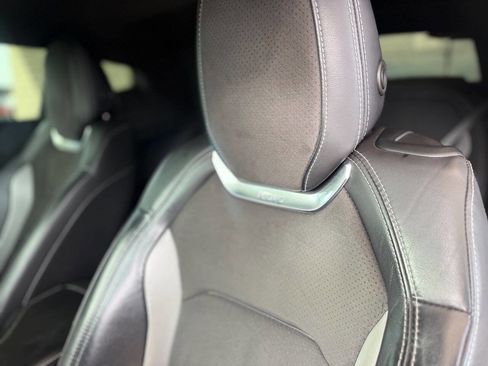 Used 2018 Chevrolet Camaro SS image 34