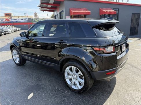 Used 2017 Land Rover Range Rover Evoque SE Premium image 50