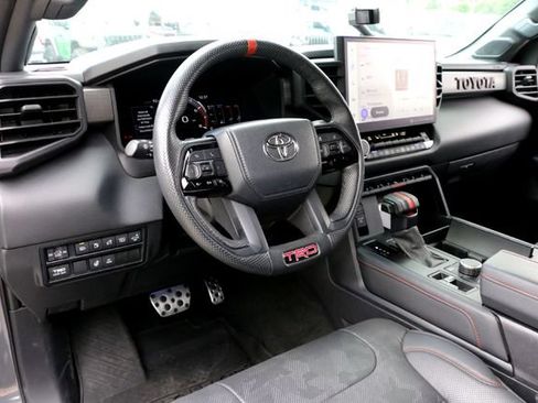 Used 2024 Toyota Sequoia TRD Pro AWD/4WD image 9