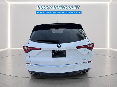 Used 2023 Acura MDX SH-AWD w/ Technology Package image 12