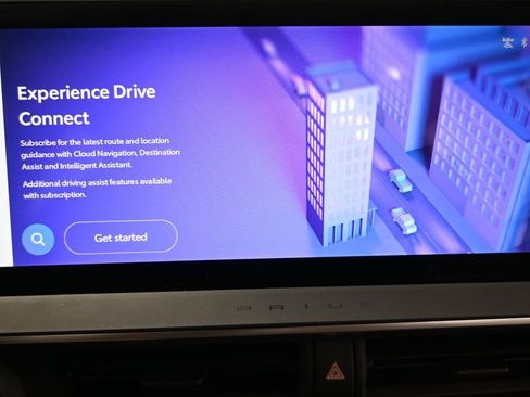 Used 2024 Toyota Prius Prime Premium image 26