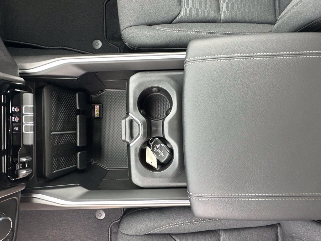 New 2026 RAM 1500 Big Horn AWD/4WD image 31