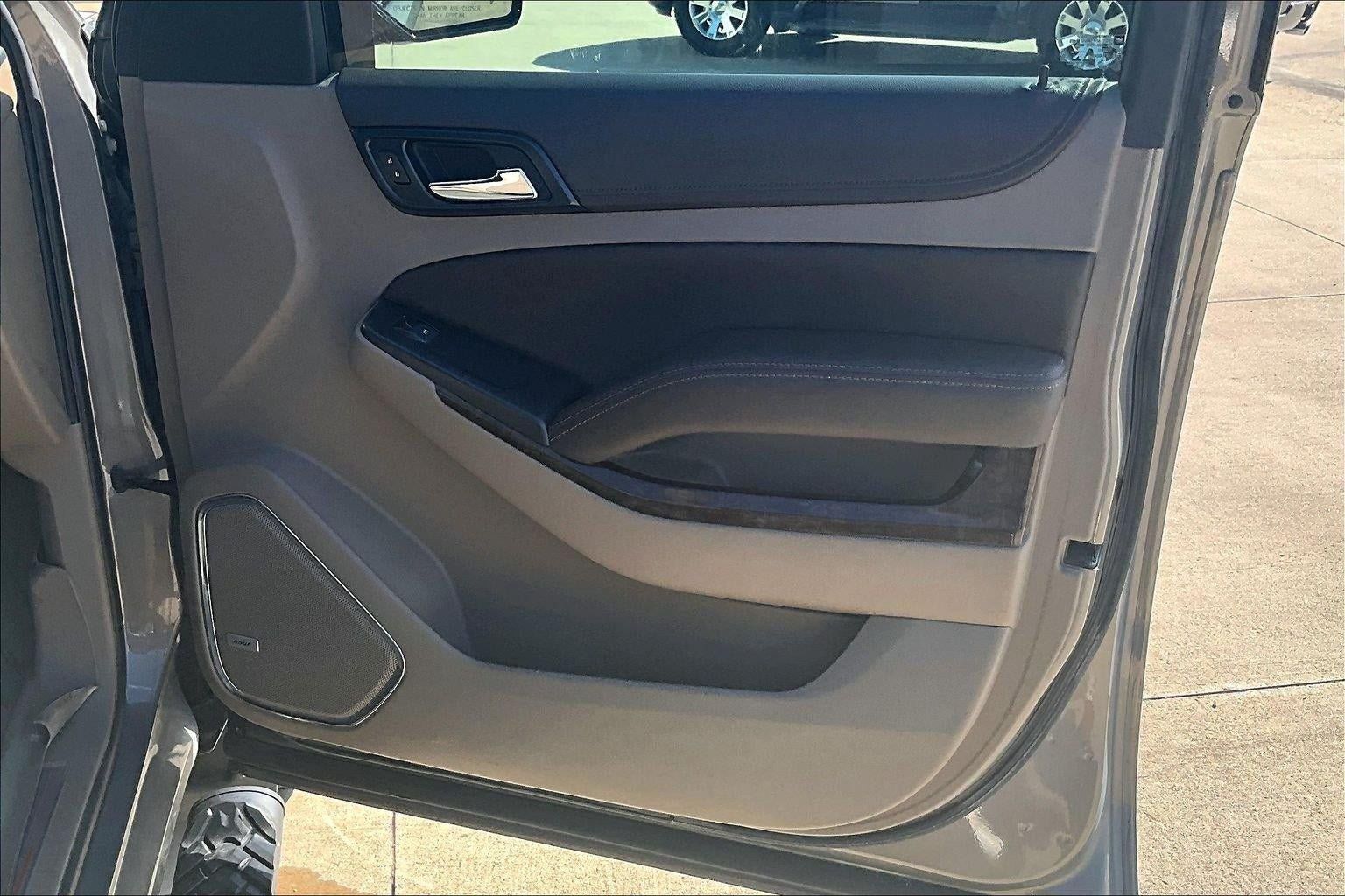 Used 2018 Chevrolet Tahoe LT w/ Luxury Package AWD/4WD image 27