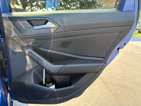 Used 2022 Volkswagen Jetta SE FWD image 12