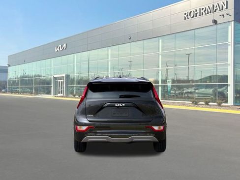 New 2025 Kia Niro Wind w/ Wind Preserve Package image 5