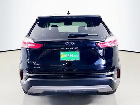 Used 2023 Ford Edge SEL image 8
