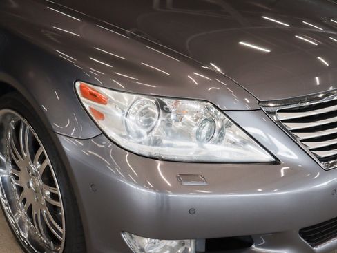 Used 2012 Lexus LS 460 w/ Luxury Value Edition RWD image 26