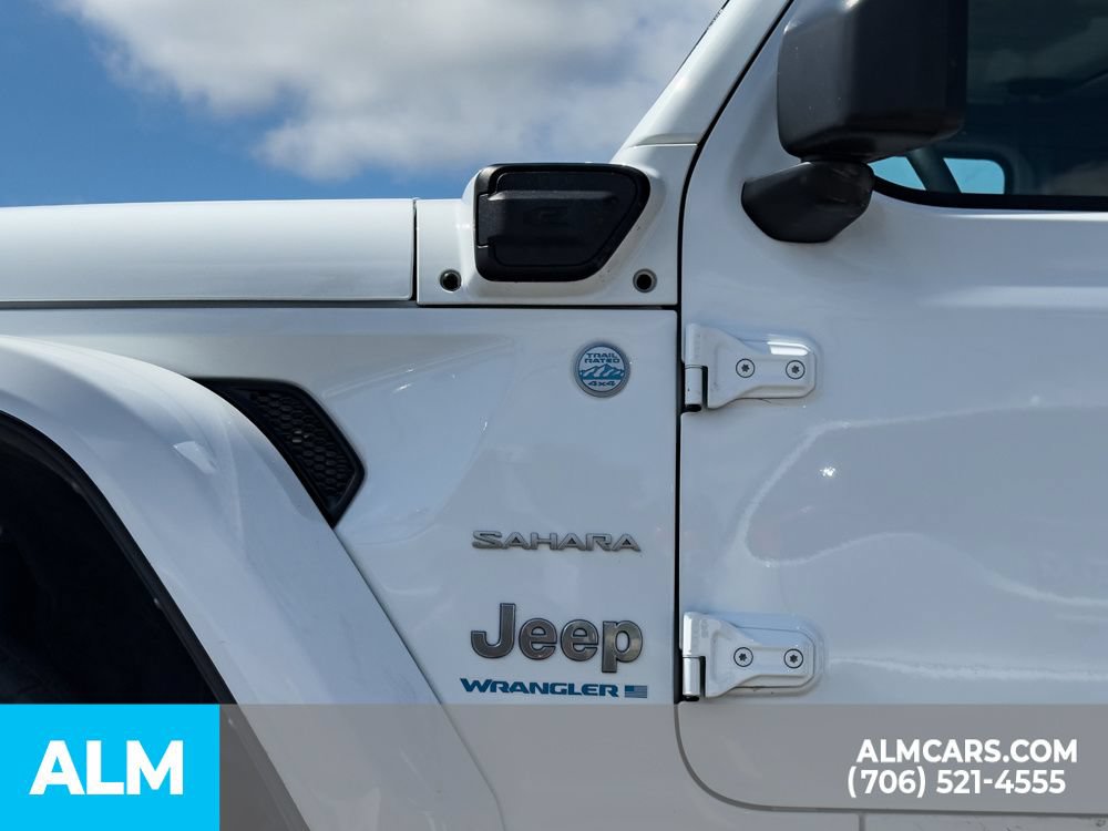 Used 2024 Jeep Wrangler Unlimited Sahara AWD/4WD image 15