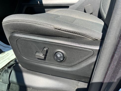 Used 2021 RAM 1500 Big Horn image 10