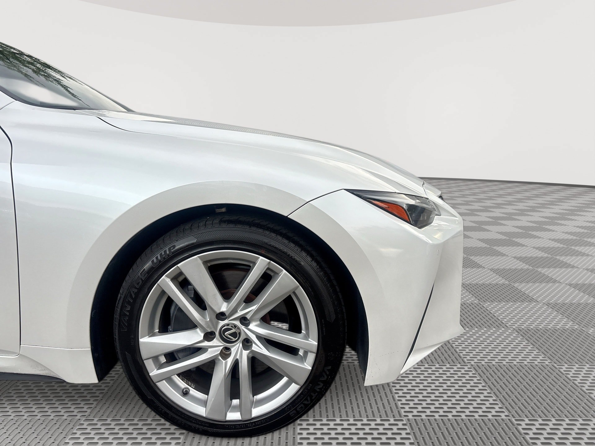 Used 2021 Lexus IS 300 w/ Comfort Package RWD image 31