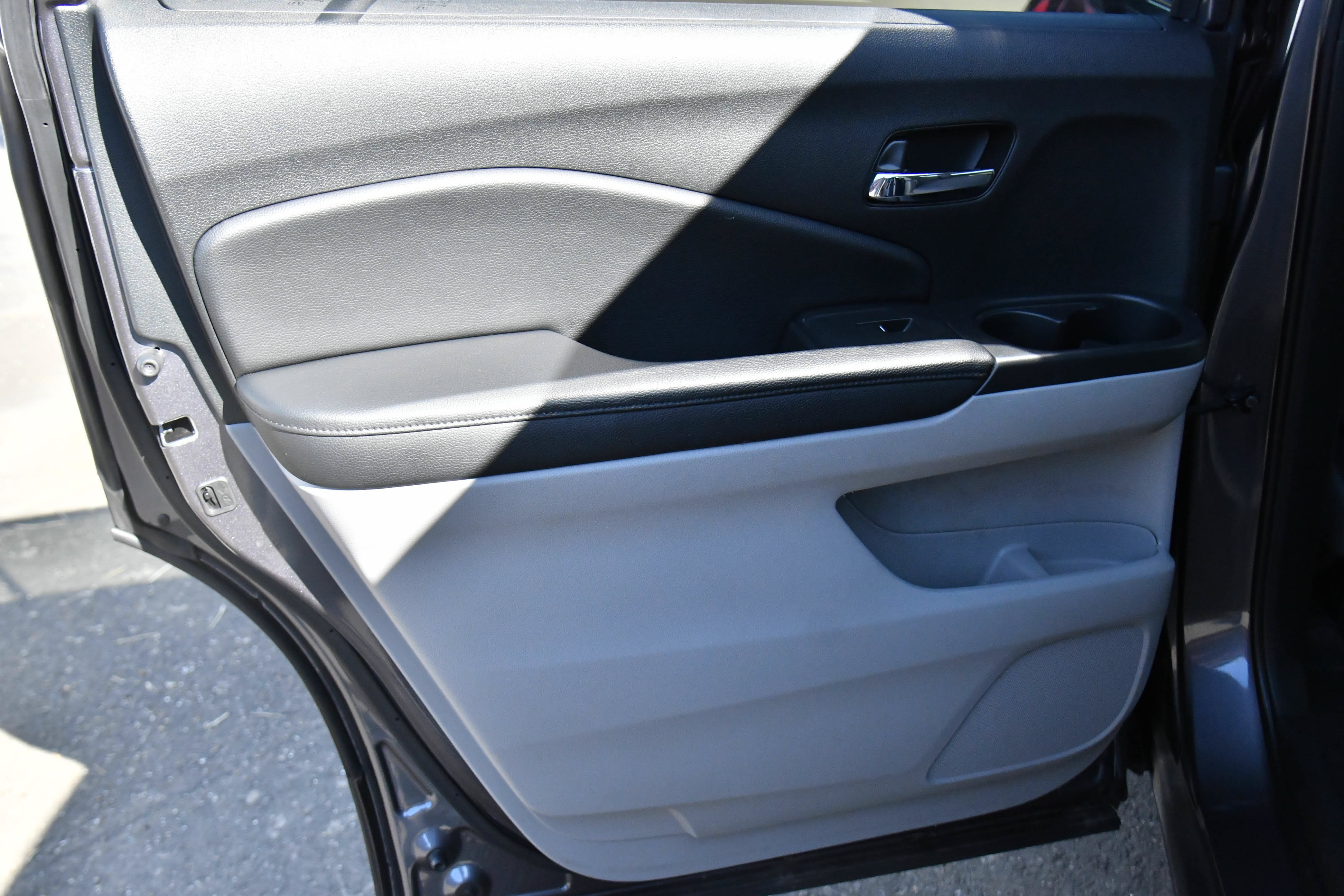 Used 2021 Honda Pilot EX image 39