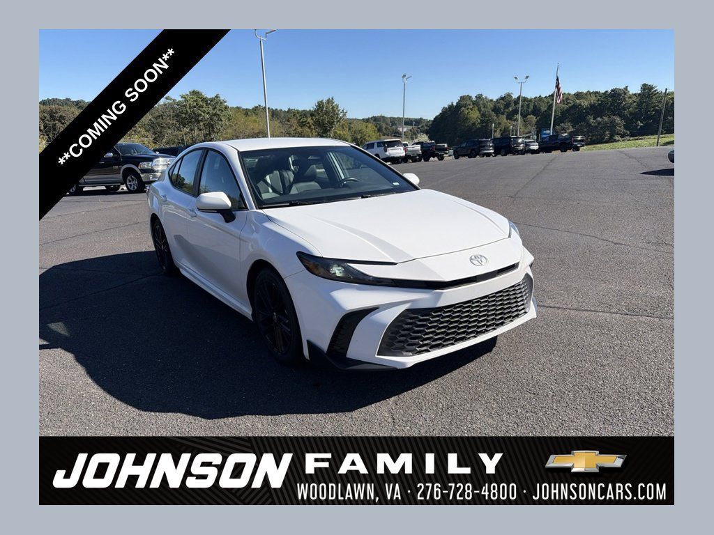Used 2025 Toyota Camry SE FWD 360° Tour