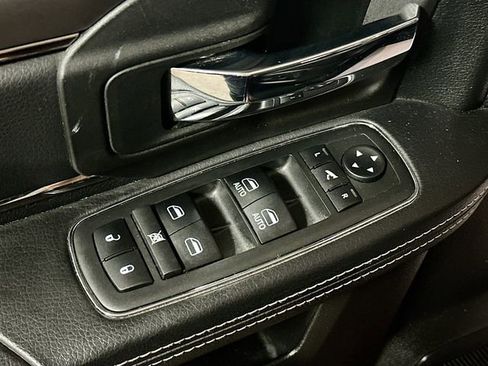 Used 2018 RAM 3500 Big Horn w/ Sport Appearance Group image 19