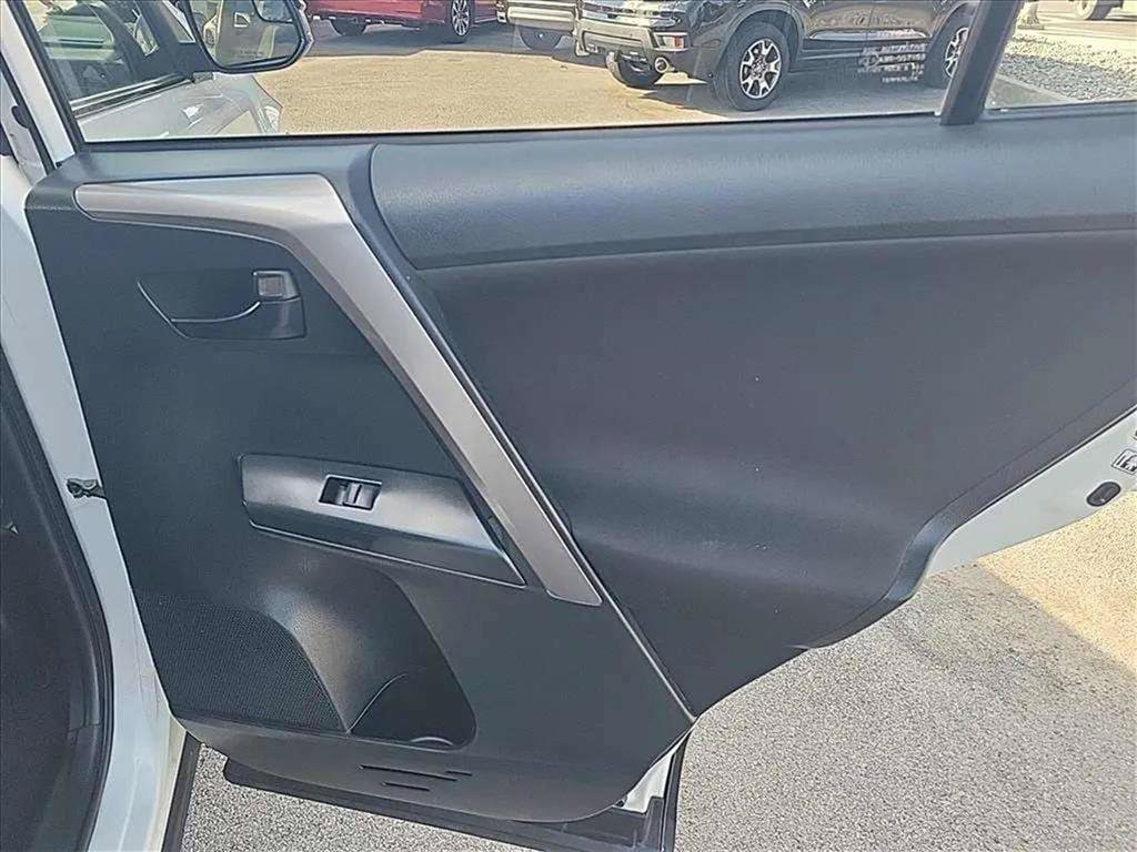 Used 2017 Toyota RAV4 LE w/ All Weather Liner Package AWD/4WD image 19