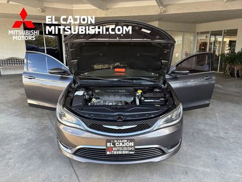 Used 2016 Chrysler 200 Limited w/ Convenience Group FWD image 24