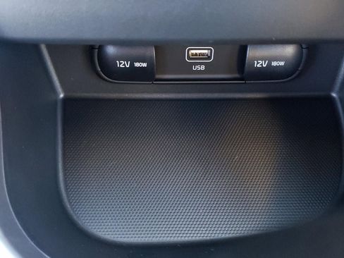 New 2026 Kia Seltos LX image 18