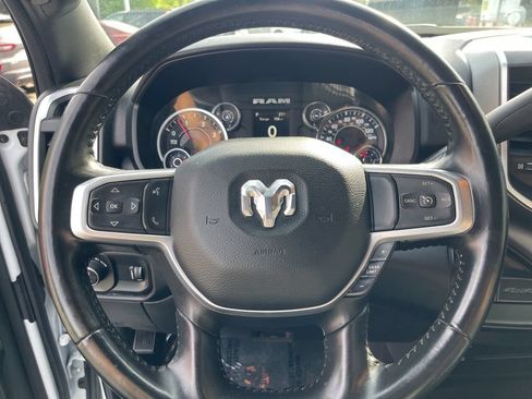 Used 2024 RAM 3500 Big Horn AWD/4WD image 25
