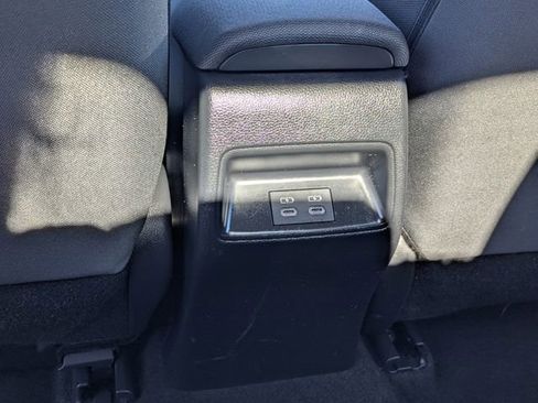 Used 2024 Toyota Corolla LE FWD image 17