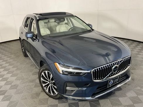 Used 2023 Volvo XC60 B5 Plus w/ Climate Package AWD/4WD image 42